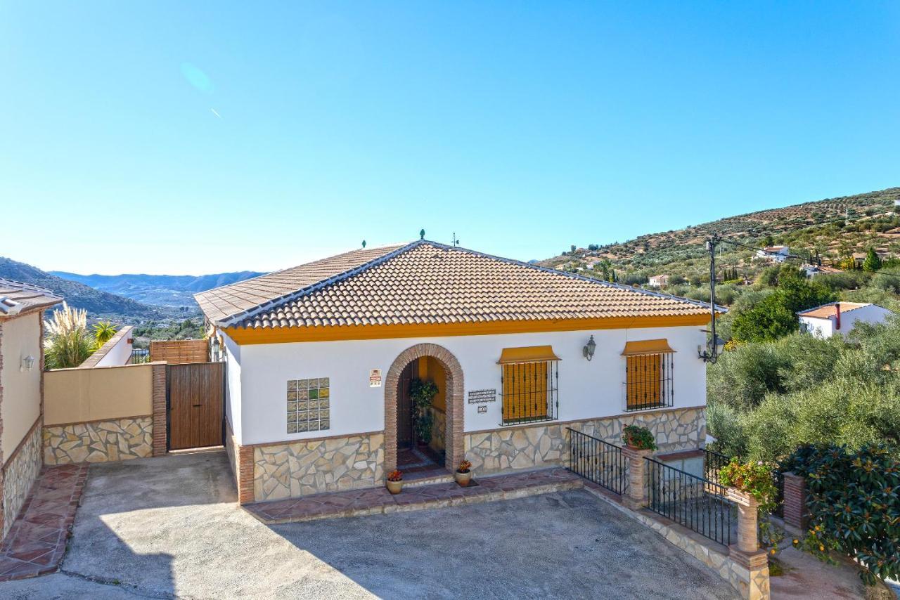 Casa Del Valle Con Piscina Privada Villa Alcaucín Dış mekan fotoğraf