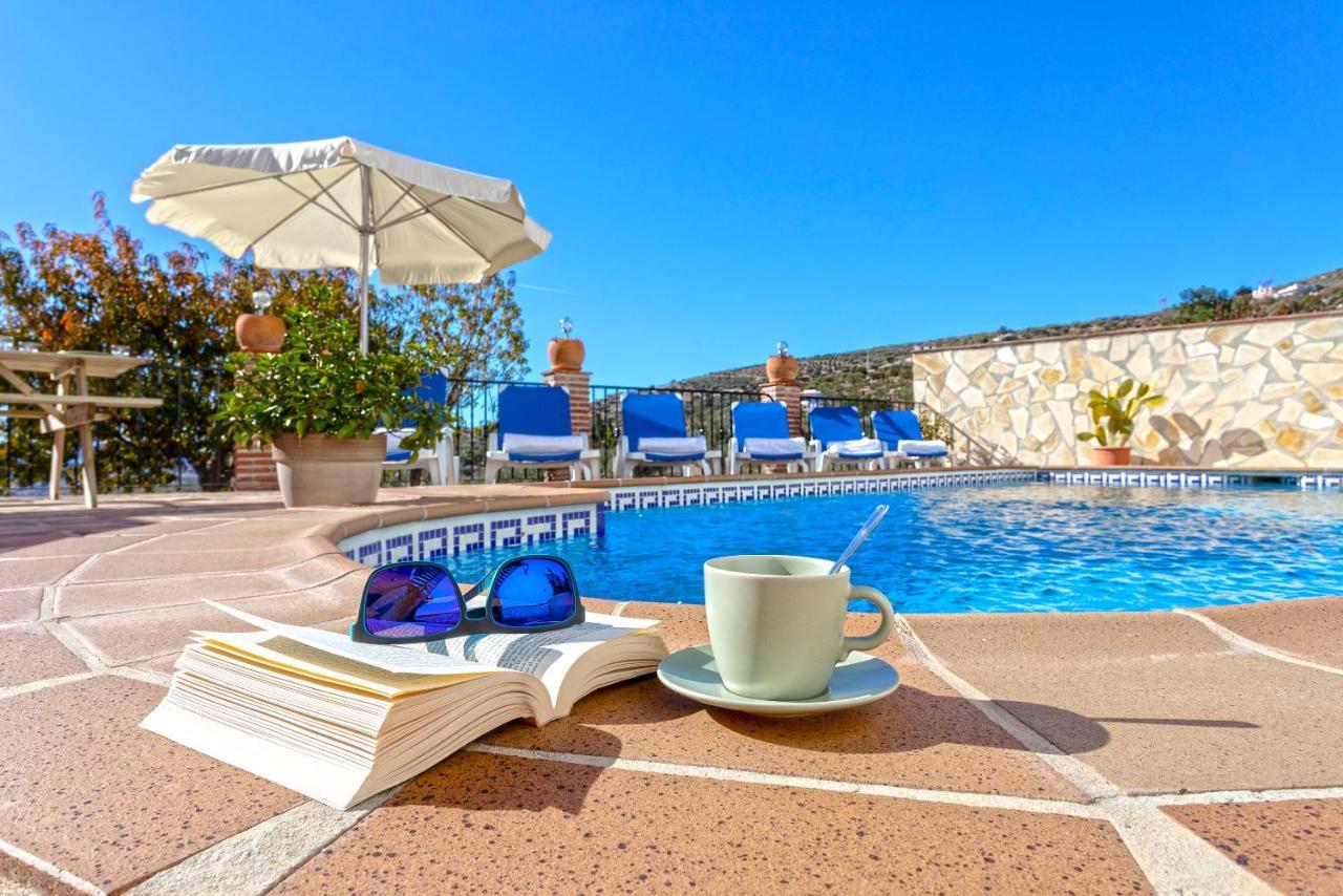 Casa Del Valle Con Piscina Privada Villa Alcaucín Dış mekan fotoğraf